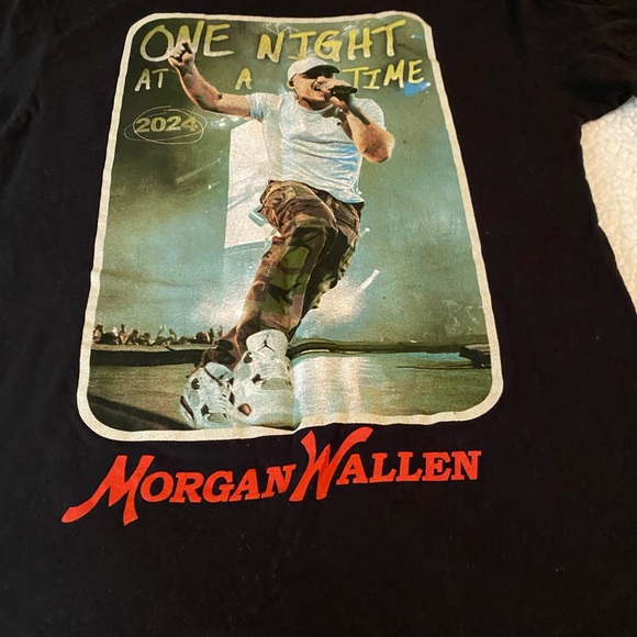 Black Graphic Tee Morgan Walker Size small concert tee - Picture 2 of 5